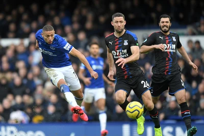 Thắng Crystal Palace 3-1, Everton vươn lên nhóm tranh tốp 4 Ngoại hạng Anh