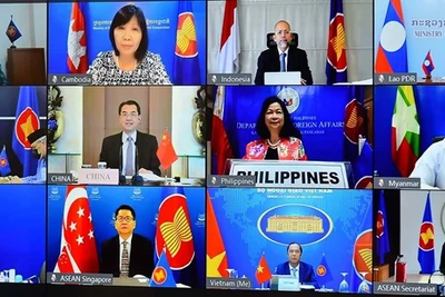 Trung Quốc muốn nâng quan hệ đối tác với ASEAN