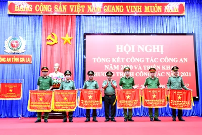 Phòng Công tác Đảng và Công tác chính trị: Gương mẫu làm theo 6 điều Bác Hồ dạy Công an nhân dân