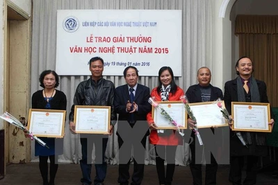 Trao tặng Giải thưởng Hồ Chí Minh về văn học, nghệ thuật