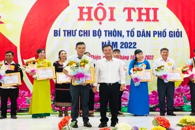 Cơ hội thể hiện năng lực của bí thư chi bộ