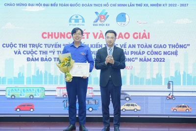 Trao giải thưởng cho ý tưởng cảnh báo sớm tài xế ngủ gật khi lái xe