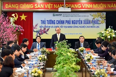 Thủ tướng yêu cầu cụ thể hóa CS thu hút nhân tài cho KCN cao