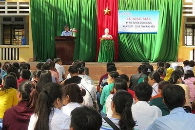 Bắt giam nữ chuyên viên làm lộ tài liệu mật thi công chức