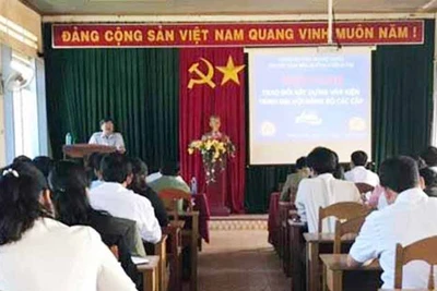 Hội nghị trao đổi xây dựng văn kiện trình Đại hội Đảng các cấp