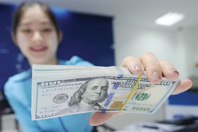 3,2 triệu USD bằng bao nhiêu tiền Việt Nam?