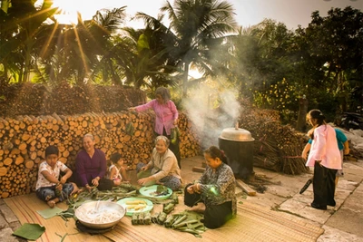 Tết, hạnh phúc là bận rộn