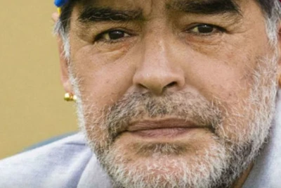 Vén màn bí mật: Huyền thoại Maradona có thể bị đầu độc bằng bia và cần sa