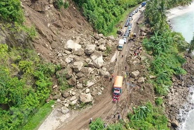 Lở đất tại mỏ vàng ở Indonesia, 5 người thiệt mạng, 70 người mất tích