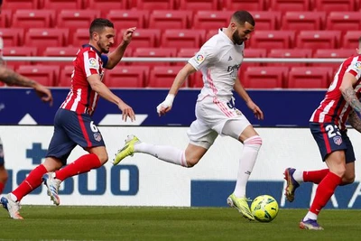 Kết quả Atletico Madrid 1-1 Real Madrid: Luis Suarez khai hỏa, Barcelona hưởng lợi