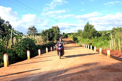 Đak Đoa quan tâm phát triển hạ tầng giao thông