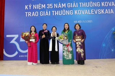 Vinh danh tập thể và cá nhân đoạt Giải thưởng Kovalevskaia 2020