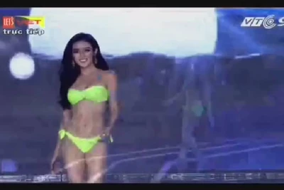 Huyền My gợi cảm trình diễn bikini ở bán kết Hoa hậu Hòa bình