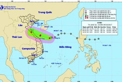 Công điện khẩn về áp thấp nhiệt đới đang tiến về miền Trung