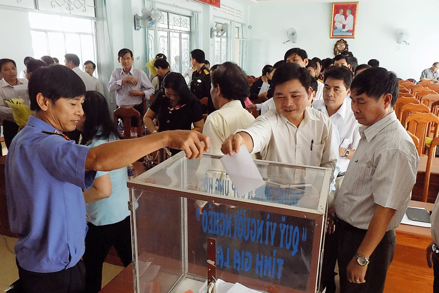 Chung tay hỗ trợ người nghèo