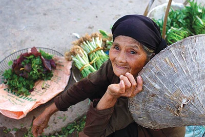 Tản văn: Chợ chiều