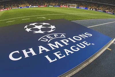 UEFA chính thức hoãn Champions League và Europa League, Premier League hoãn đến tháng 4