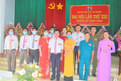 Đại hội Đảng bộ xã Ia Băng lần thứ XIII