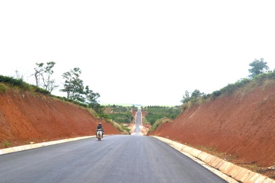 Gia Lai: Phân luồng đường Hồ Chí Minh, đoạn tránh đô thị Pleiku