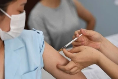 Tiêm phòng vaccine COVID-19 và những vấn đề cần chú ý