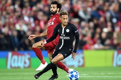 Liverpool thắng "nghẹt thở" PSG nhờ pha lập công phút bù giờ