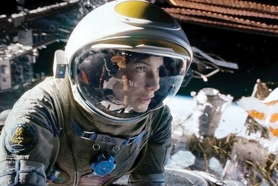 "Gravity" vào danh sách 10 phim hay nhất trong năm