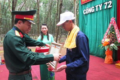 Công ty TNHH một thành viên 72: Tổ chức hội thi thu hoạch mủ cao su