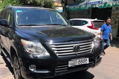 Vụ xe Lexus tông chết 4 người: Chưa đủ chứng cứ tạm giữ tài xế?