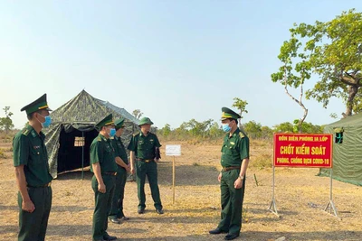 Chống dịch trên biên giới Gia Lai