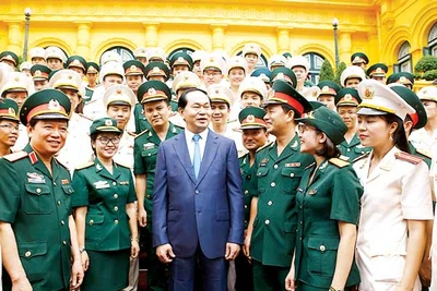 Thanh niên quân đội và công an tiên phong trong phong trào học tập và làm theo lời Bác