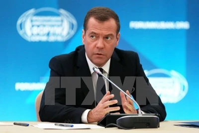 Thủ tướng Nga Medvedev được bầu lại làm lãnh đạo đảng cầm quyền