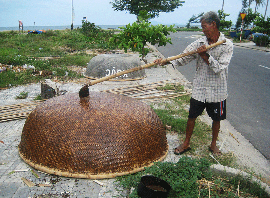 Mai một nghề đan thuyền thúng