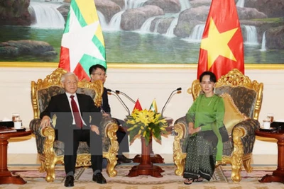 Tổng Bí thư hội kiến Cố vấn Nhà nước Myanmar Aung San Suu Kyi