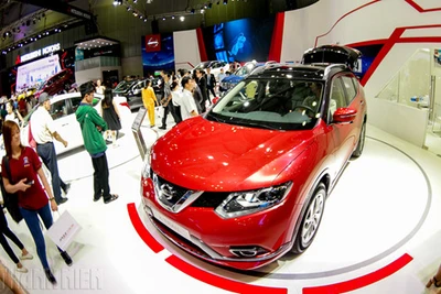 Nissan mang xe cao cấp tới Vietnam Motor Show 2017