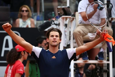 Dominic Thiem loại Nadal ở tứ kết Giải Rome Masters