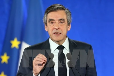 Ứng cử viên Tổng thống Pháp Francois Fillon tiếp tục bị điều tra