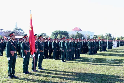 Quân đoàn 3 và Trường Cao đẳng Nghề 21 ra quân huấn luyện