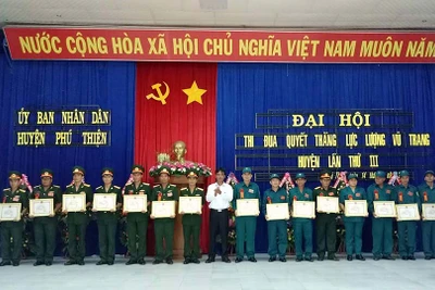 Đại hội thi đua quyết thắng lực lượng vũ trang huyện Phú Thiện