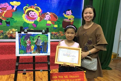 Hội thi vẽ tranh "Gia đình yêu thương" năm 2017