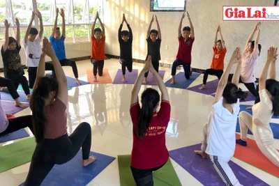 Yoga trong trường học