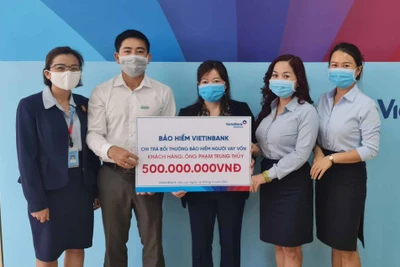 VietinBank Gia Lai chi trả 600 triệu đồng quyền lợi bảo hiểm người vay vốn