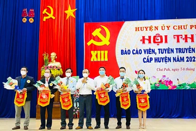 Chư Pưh đẩy mạnh học tập và làm theo Bác