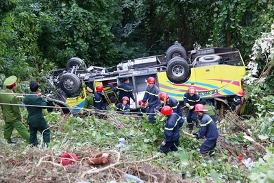 Tước bằng lái vĩnh viễn với lái xe gây tainạn nghiêm trọng:Đề xuất vội vàng