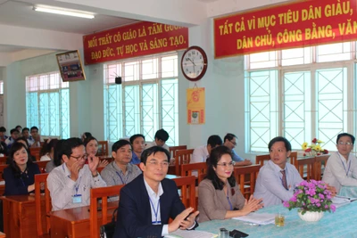 52 thí sinh dự thi học sinh giỏi lớp 12 cấp quốc gia