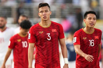 Dư âm ĐT Việt Nam 0-2 ĐT Iran: Thua nhưng chiến thắng chính mình