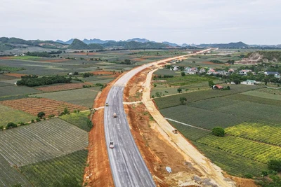 Phê duyệt 12 dự án thành phần cao tốc Bắc - Nam giai đoạn 2 dài 723 km