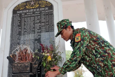 Giữ chủ quyền trên cao nguyên đá-Kỳ 3: Sống bám đá, chết trên đá