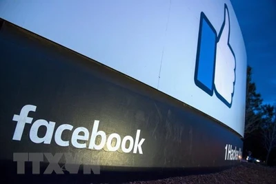 Facebook gỡ hàng loạt tài khoản giả mạo tại Anh và Romania