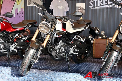 Honda CB150R 2019 - bản nâng cấp giá từ 3.200 USD