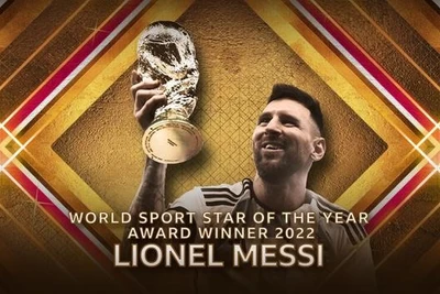 Lionel Messi nhận giải giải Ngôi sao thể thao thế giới 2022